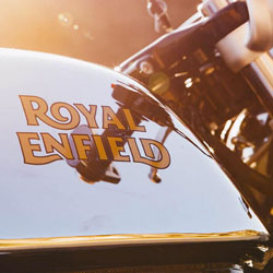 royal enfield tank on continental gt