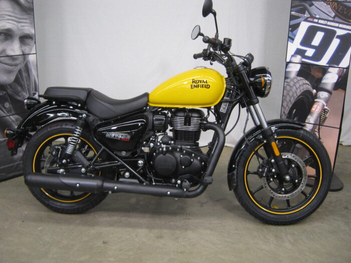 2022-royal-enfield-motorcycles-meteor-yellow