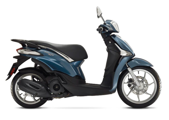 2022 piaggio liberty 50 in blue