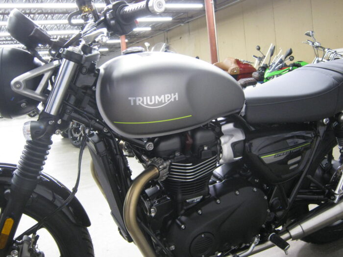 2023 Triumph Speed Twin 900 - Image 6