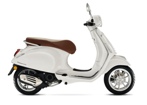 2022 Vespa Primavera 50 in White