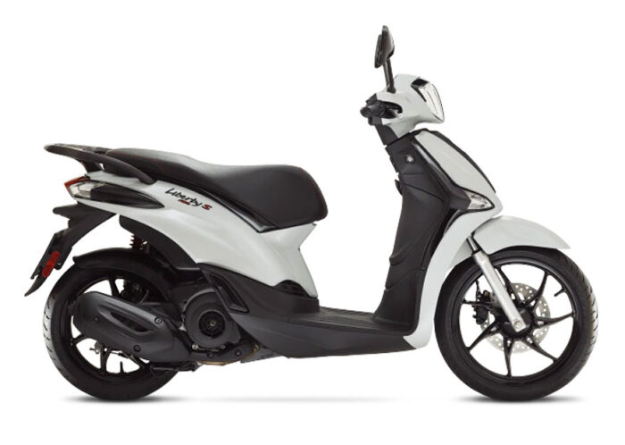 2022 Piaggio Liberty 50 S in white