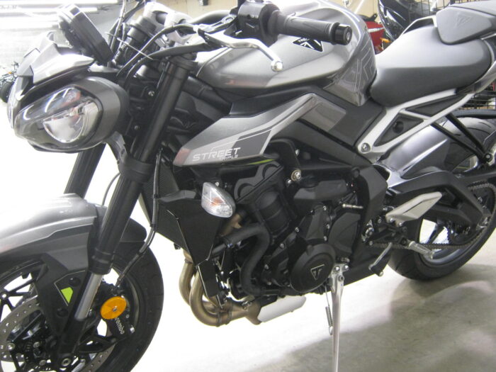 2024 Triumph Street Triple 765 R - Image 6