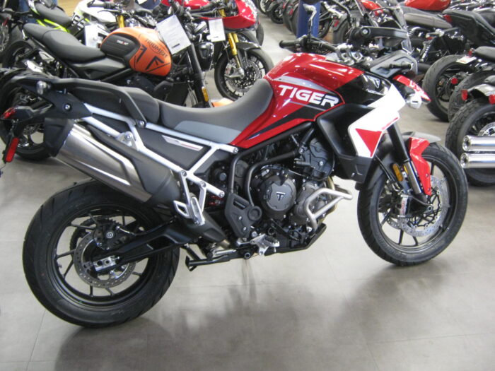 2024 Triumph Tiger 900 GT Aragon Edition