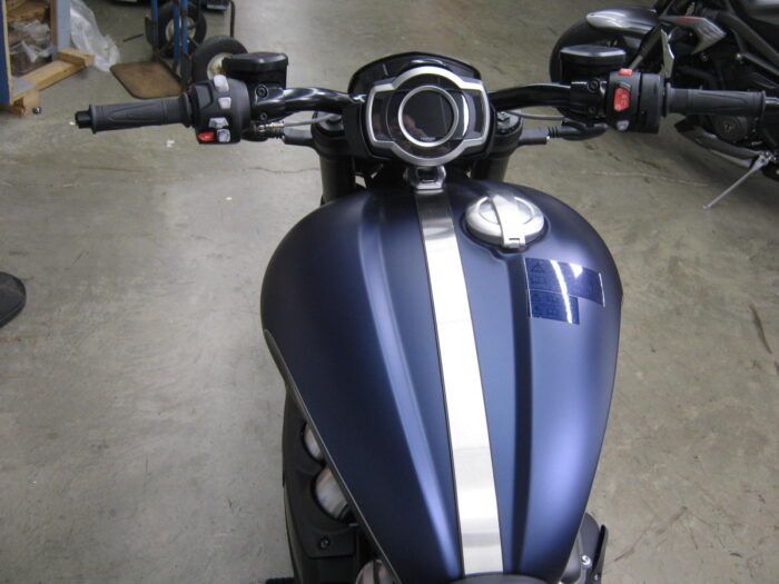 2025 Triumph Rocket 3 R STORM - Image 6