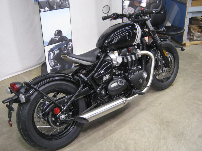 2024 Triumph Bobber in Jet Black and Ash Grey