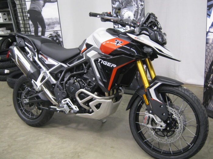 2024 Triumph Tiger 900 Rally Pro - Image 2