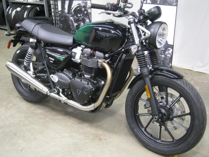 2024 Triumph Speed Twin 900 Stealth Edition in Phantom & Silver Green at Chesapeake Cycles located in Annapolis Maryland