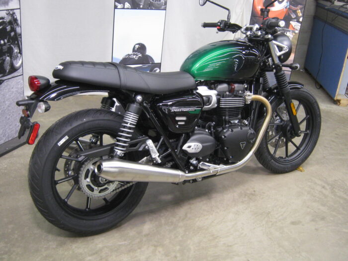 2024 Triumph Speed Twin 900 Stealth Edition in Phantom & Silver Green at Chesapeake Cycles located in Annapolis Maryland