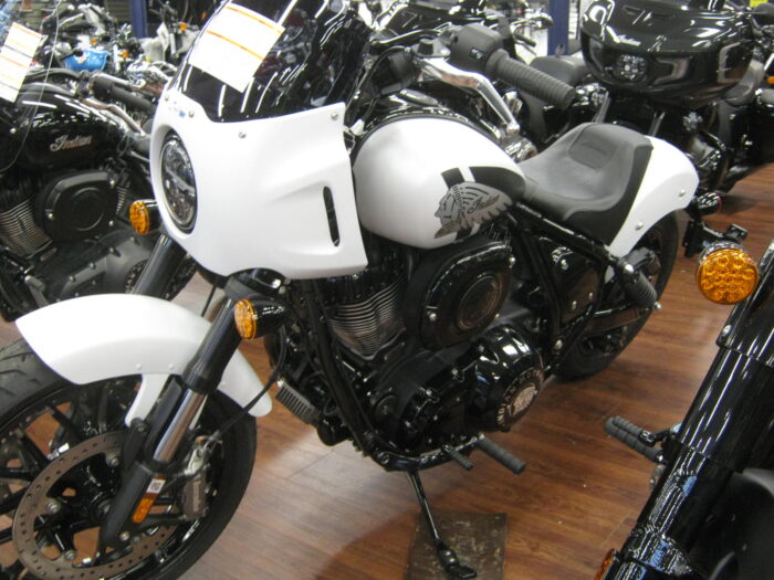 2024 Indian Sport Chief in Ghost White Metallic Smoke at Chesapeake Cycles in Annapolis Maryland