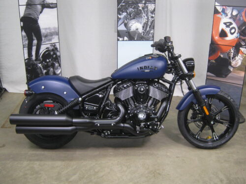 2024 Indian Chief Dark Horse in Springfield Blue Smoke at Chesapeake Cycles in Annapolis MD