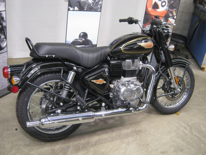 2024 Royal Enfield Bullet 350 in Standard Black at Chesapeake Cycles in Annapolis, Maryland