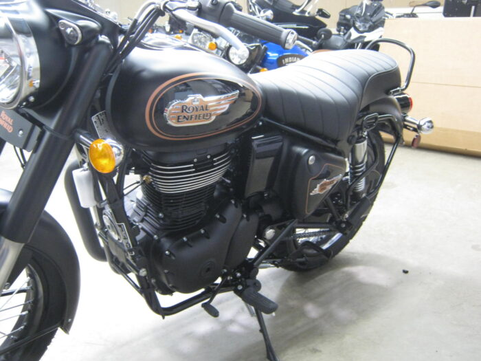 2024 Royal Enfield Bullet 350 in Black Gold at Chesapeake Cycles in Annapolis, Maryland