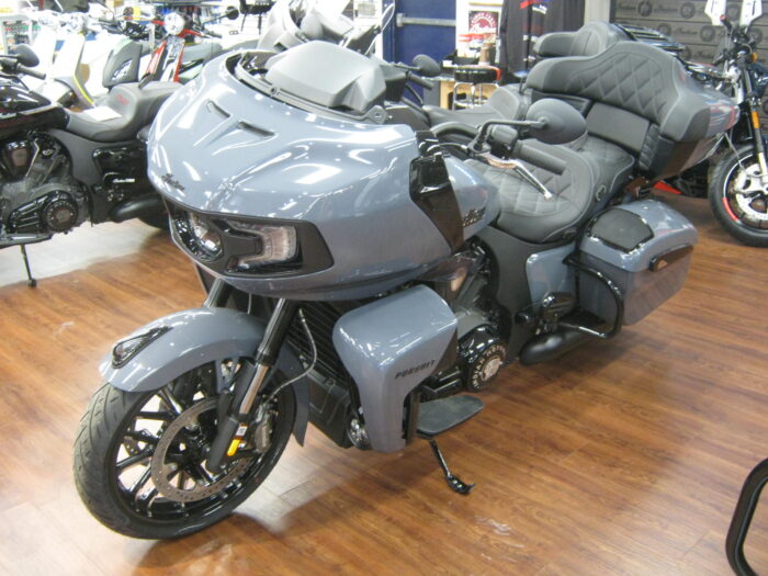 2024 Indian Pursuit Dark Horse with Audio Package in Stealth Gray at Chesapeake Cycles in Annapolis Maryland