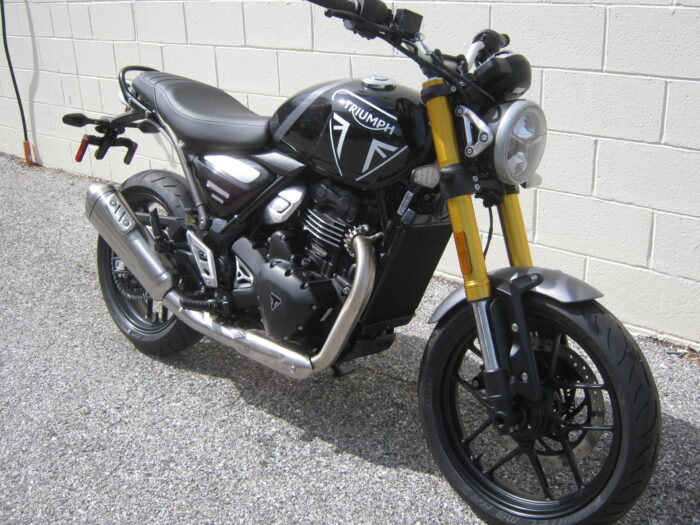 2024 Triumph Speed 400 - Image 2