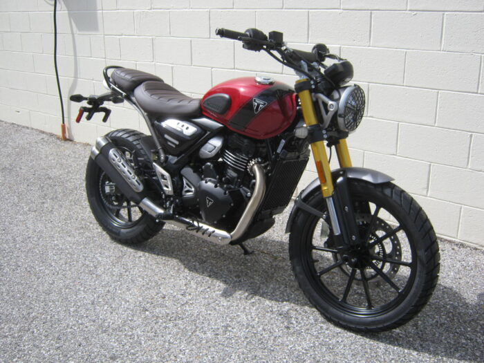 2024 Triumph Scrambler 400 X - Image 2