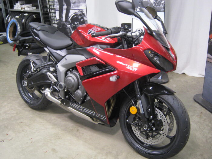 2025 Triumph Daytona 660 in Carnival Red and Sapphire Black at Chesapeake Cycles in Annapolis MD