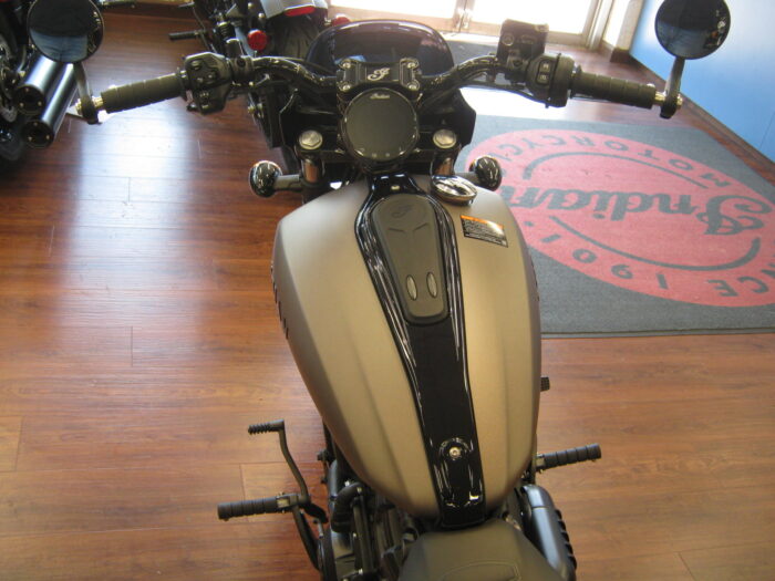 2025 Indian Sport Scout Limited w/ Technology Package - Image 5