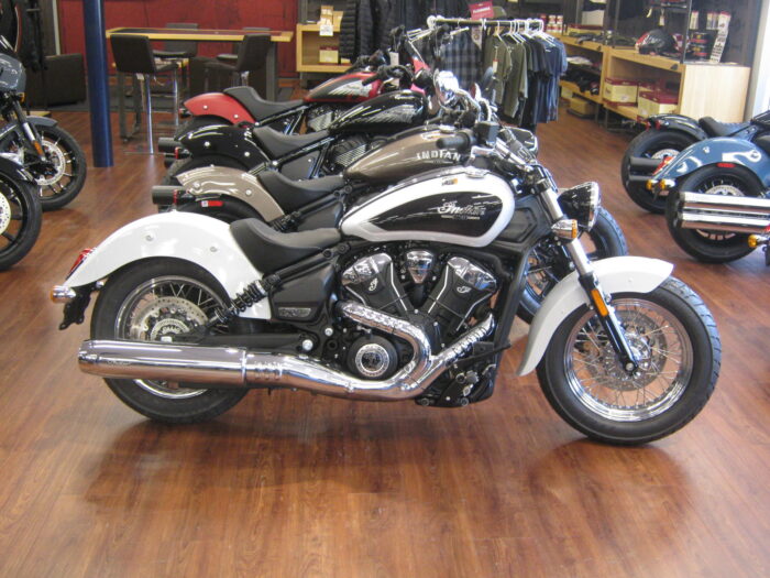 2025 Indian Scout Classic Limited w/Technology Package