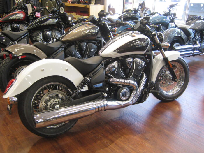 2025 Indian Scout Classic Limited w/Technology Package - Image 3