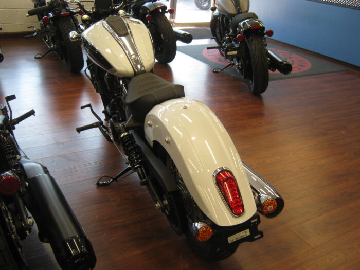 2025 Indian Scout Classic Limited w/Technology Package - Image 5