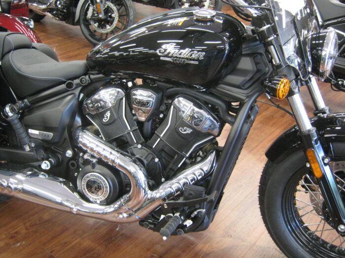 2025 Indian Super Scout Limited w/Technology Package - Image 2