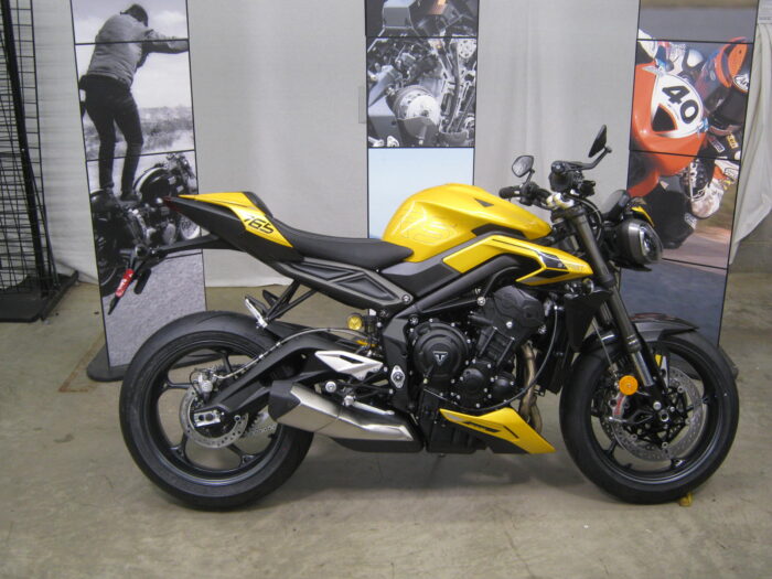 2025 Triumph Street Triple 765 RS