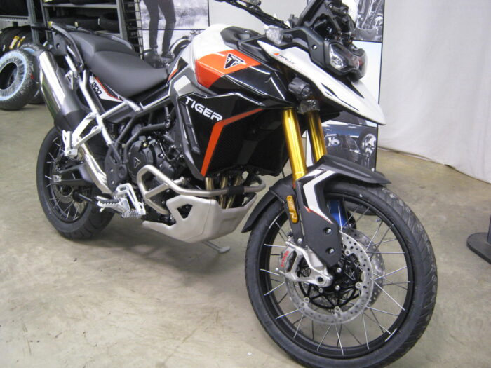 2025 Triumph Tiger 900 Rally Pro - Image 3