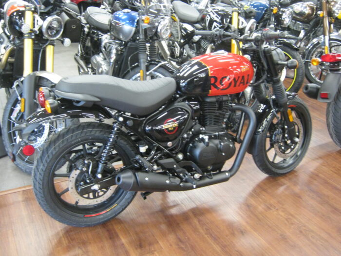 2024 Royal Enfield Hunter 350 in Rebel Red at Chesapeake Cycles in Annapolis Maryland