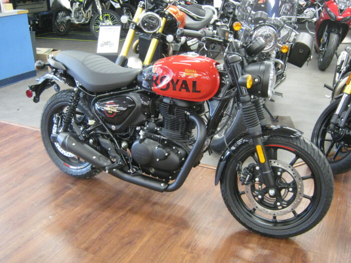 right side view of 2024 Royal Enfield Hunter 350 in Rebel Red