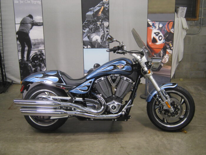 2010 Victory Hammer - Image 2