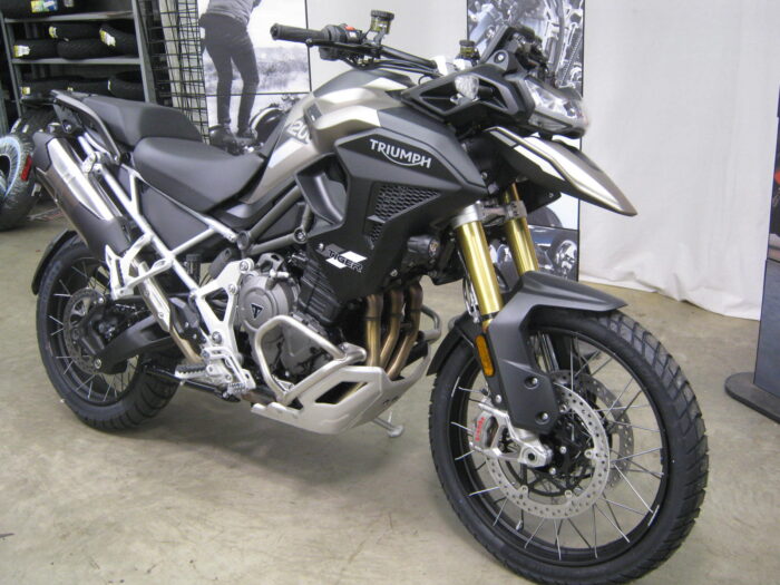 2025 Triumph Tiger 1200 Rally Pro - Image 2