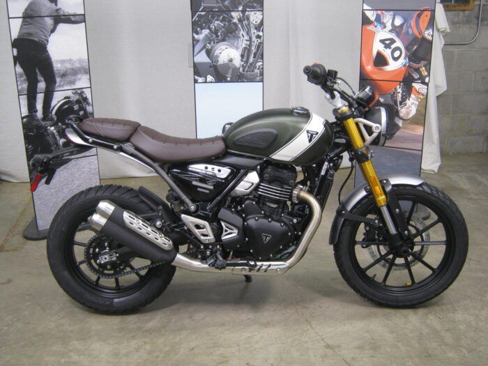 2025 Triumph Scrambler 400 X