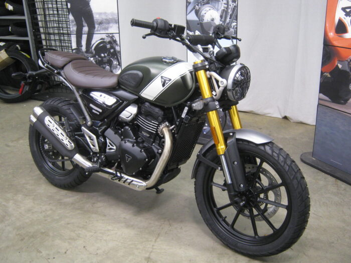 2025 Triumph Scrambler 400 X - Image 2